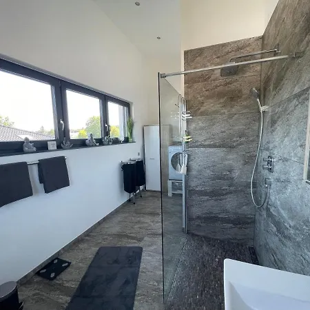 #Neu L Seeblick L Netflix L Boxspring L Nespresso L E-Tuer L Terrasse L 82M2 Ulmen Exterior photo
