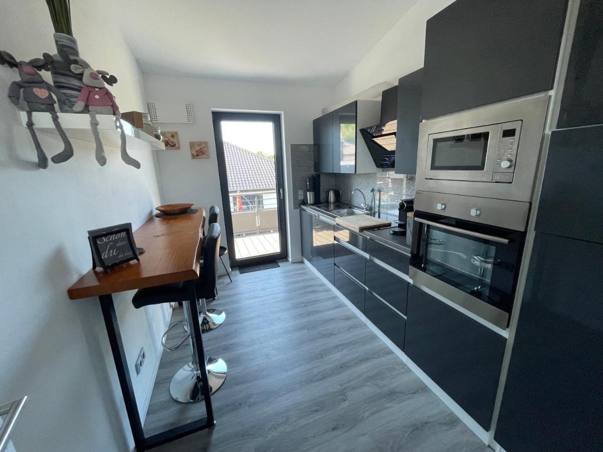 Apartment #neu L Seeblick L Netflix L Boxspring L Nespresso L E-tuer L Terrasse L 82m2 *