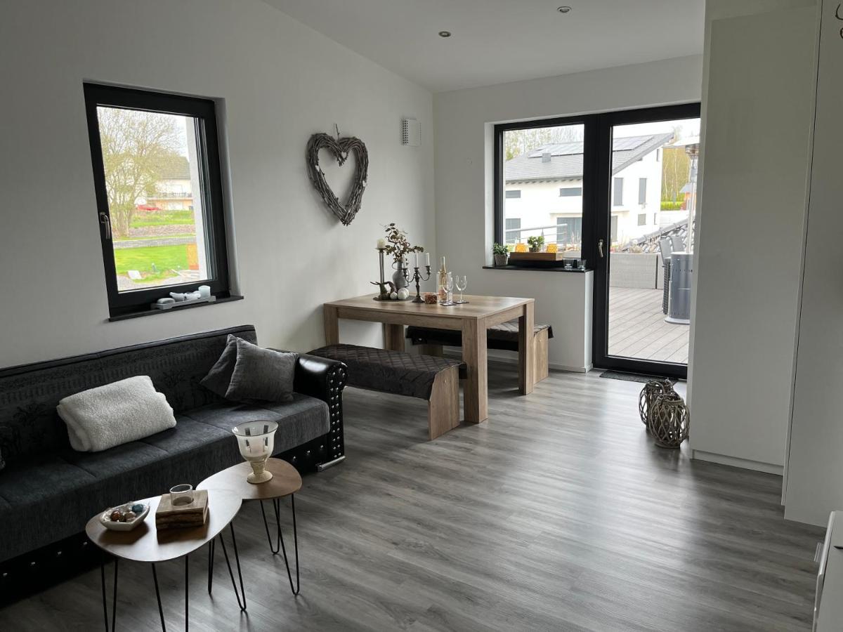 #neu L Seeblick L Netflix L Boxspring L Nespresso L E-tuer L Terrasse L 82m2 Apartment *